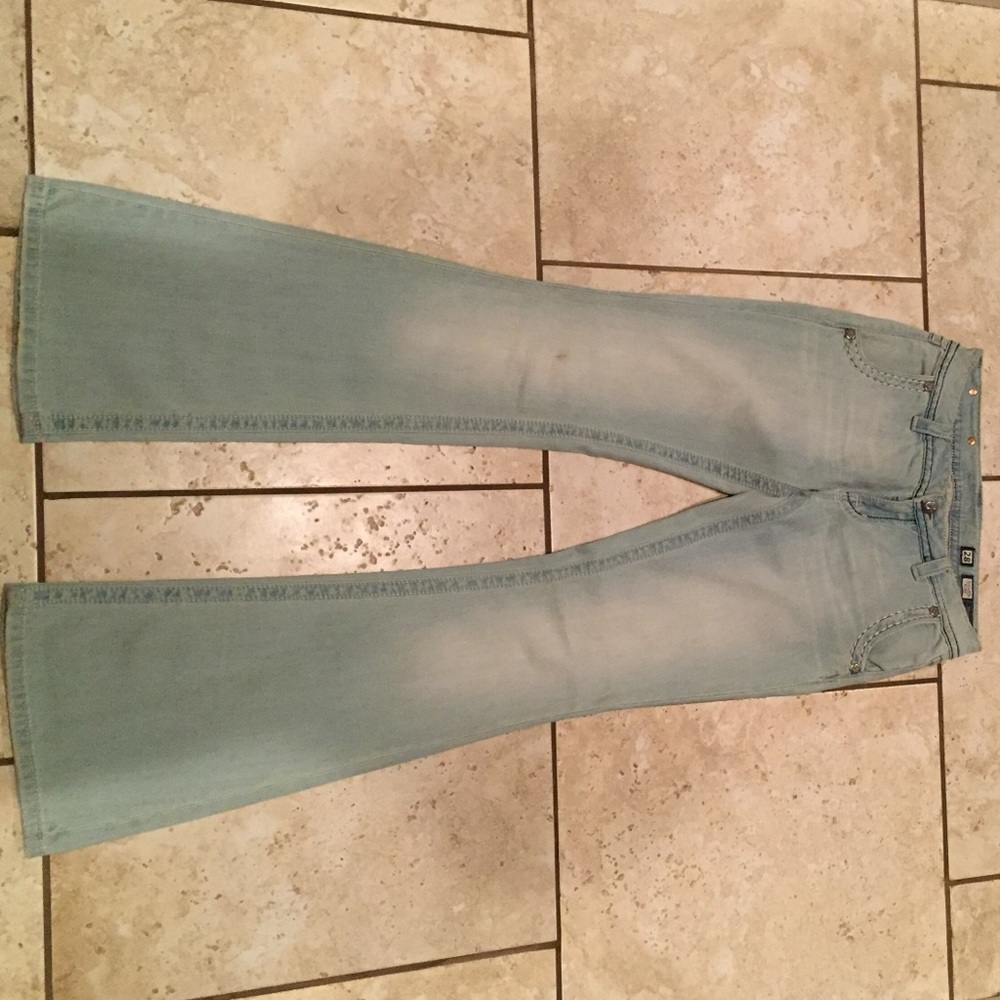Miss Me Flare Jeans